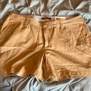 NWT Naturals Tan Shorts
